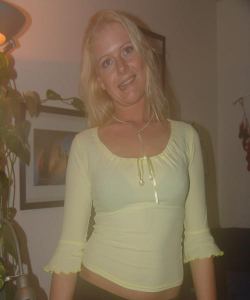 <p class='ppt-number'> 09005 66 55 50 765</p><p class='ppt-pricing-de'>1,99 Euro/Min. im dt. Festnetz - Mobilnetz ggf. abweichend</p>